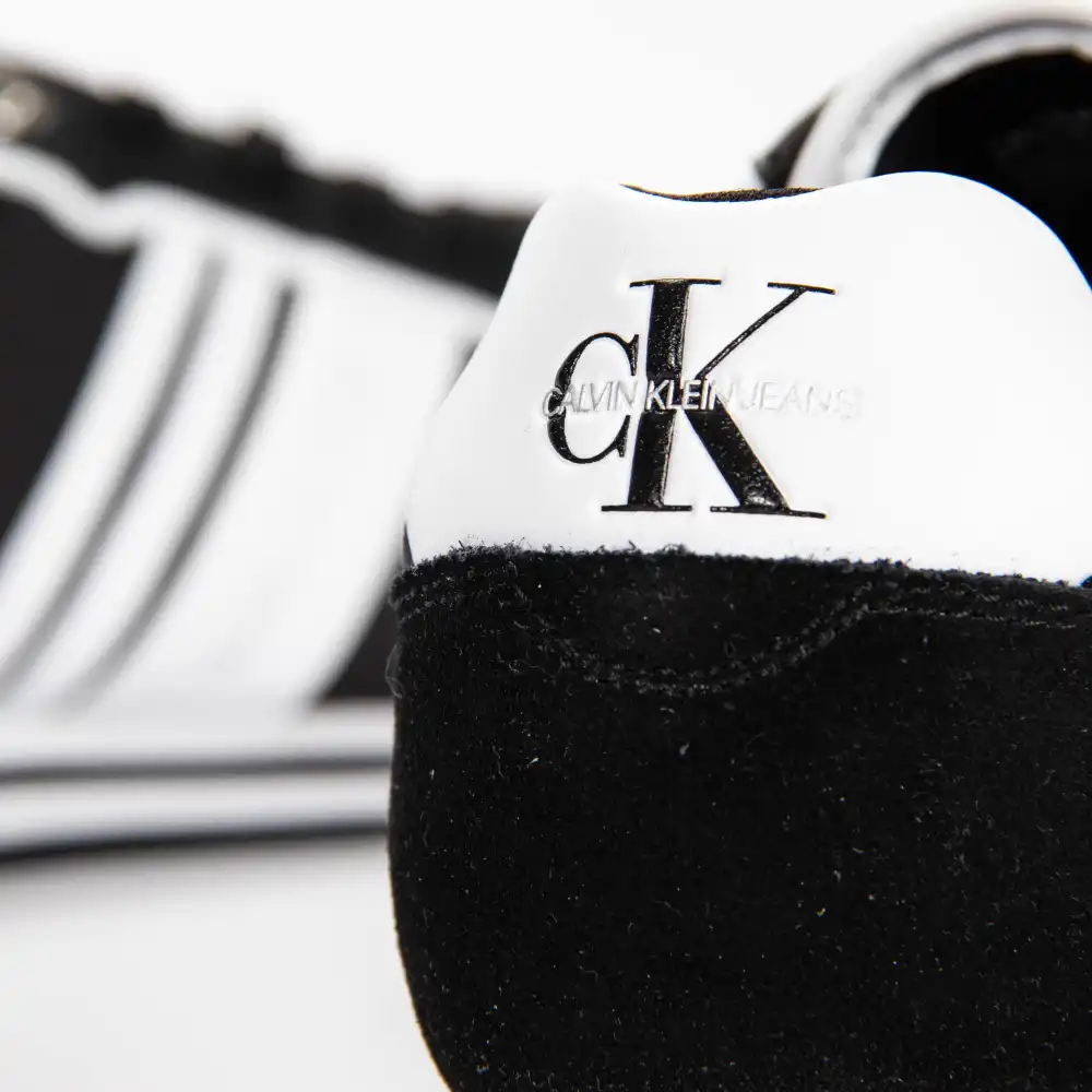 Basket basse homme Calvin Klein low profile laceup Noir - ZESHOES Basket basse homme Calvin Klein low profile laceup Noir - ZESHOES