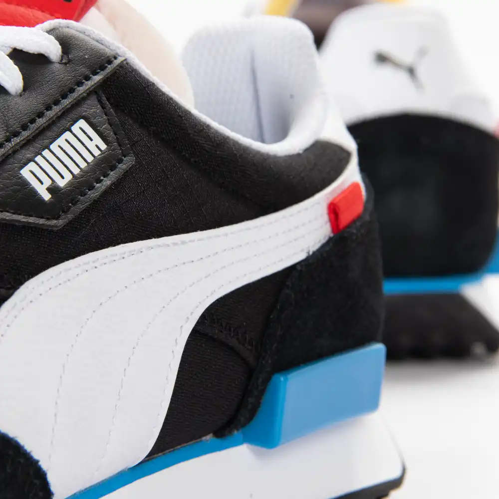 Basket de ville basse homme Puma Future rider play on Noir - ZESHOES