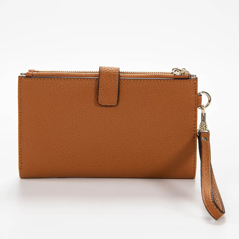 Portefeuille femme Guess Uptown chic mini Camel - ZESHOES Portefeuille femme Guess Uptown chic mini Camel - ZESHOES