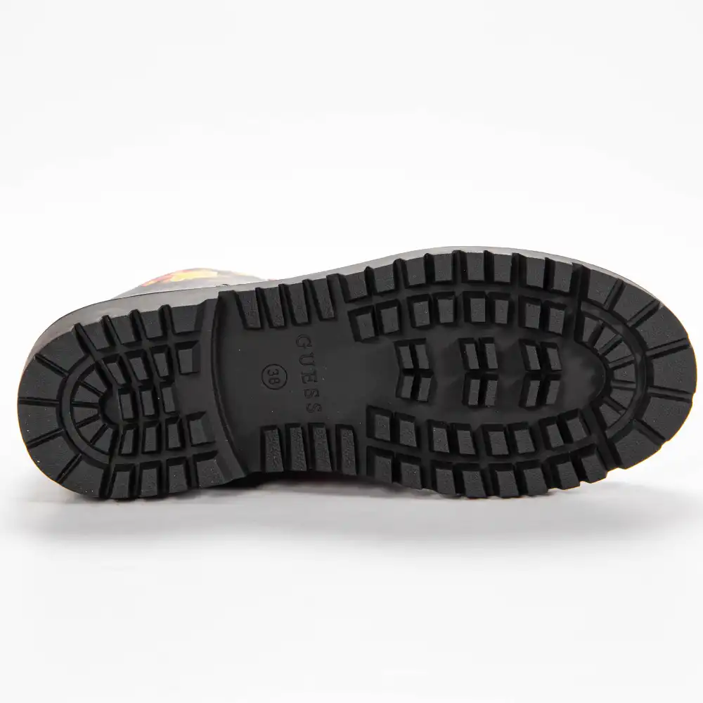 Olinia 4g combat Guess - 7 Olinia 4g combat Guess - 7