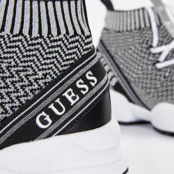 Basket montante femme Guess Brite Argent - ZESHOES Basket montante femme Guess Brite Argent - ZESHOES