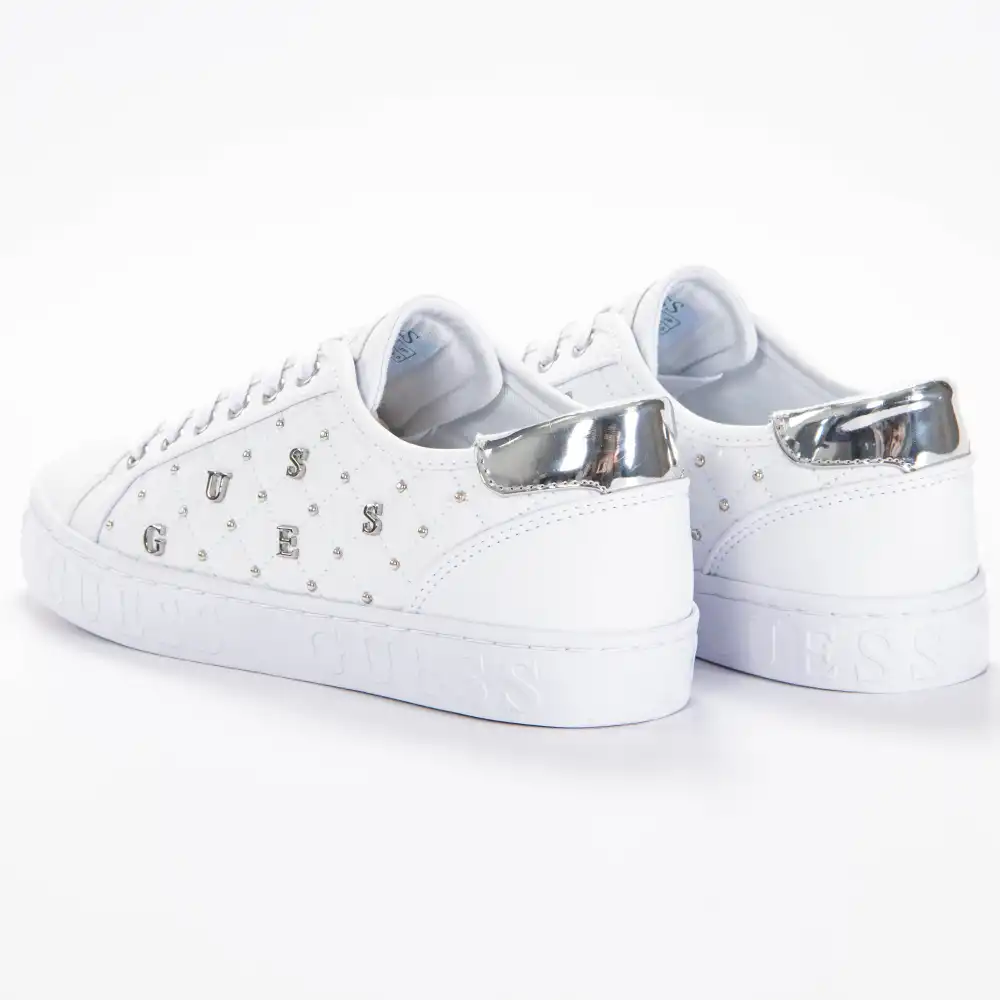 Basket de ville basse femme Guess Sneaker riyan logo gaufre Blanc - ZESHOES