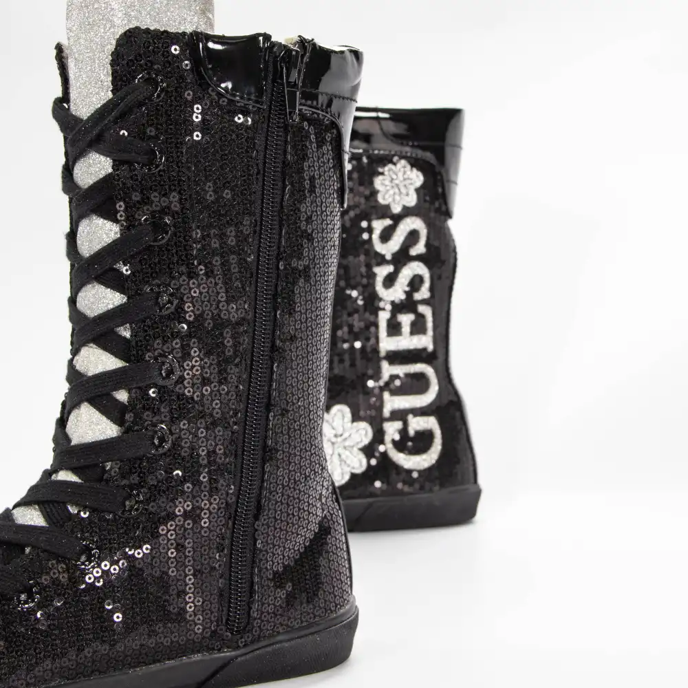 Izzie Guess - 7 Izzie Guess - 7