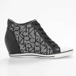 Classic chic Calvin Klein - 3 Classic chic Calvin Klein - 3