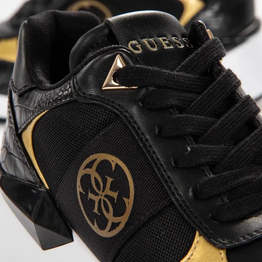 Basket basse femme Guess Gold logo Noir - ZESHOES