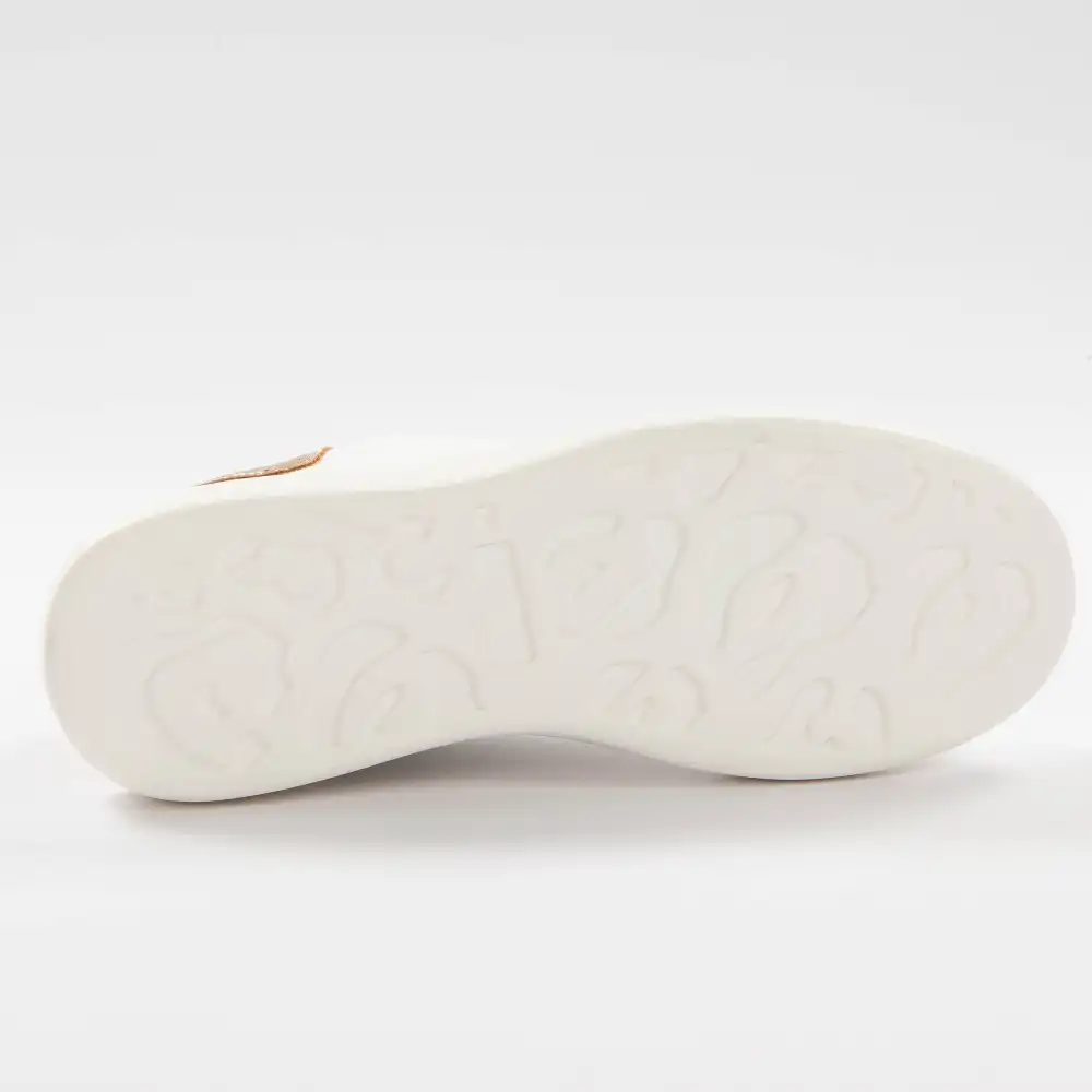 Basket basse femme Guess Gold classic Blanc - ZESHOES Basket basse femme Guess Gold classic Blanc - ZESHOES