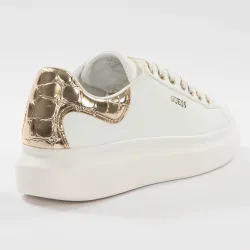 Basket basse femme Guess Gold classic Blanc - ZESHOES Basket basse femme Guess Gold classic Blanc - ZESHOES