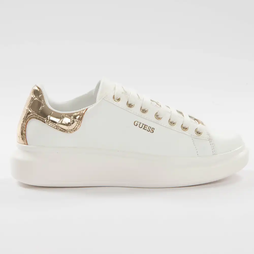 Basket basse femme Guess Gold classic Blanc - ZESHOES Basket basse femme Guess Gold classic Blanc - ZESHOES