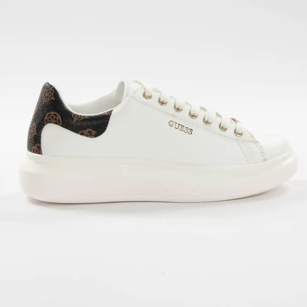 Basket basse femme Guess Vintage logo Blanc - ZESHOES Basket basse femme Guess Vintage logo Blanc - ZESHOES