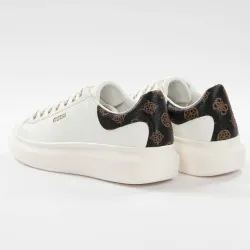 Basket basse femme Guess Vintage logo Blanc - ZESHOES Basket basse femme Guess Vintage logo Blanc - ZESHOES