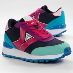 Triangle logo Guess - 2