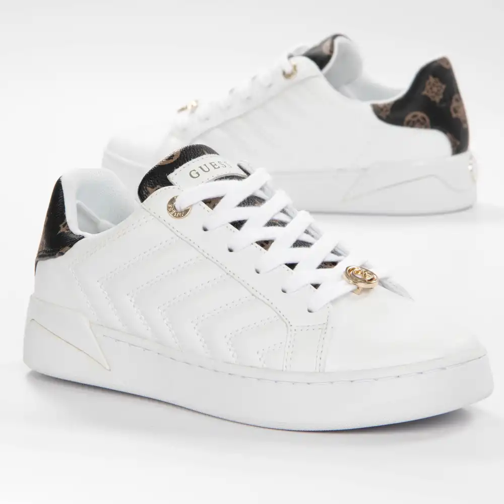 Basket de ville basse femme Guess Reace light Blanc - ZESHOES Basket de ville basse femme Guess Reace light Blanc - ZESHOES