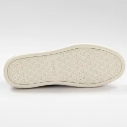 Basket basse homme Guess Verona genuine Noir - ZESHOES Basket basse homme Guess Verona genuine Noir - ZESHOES