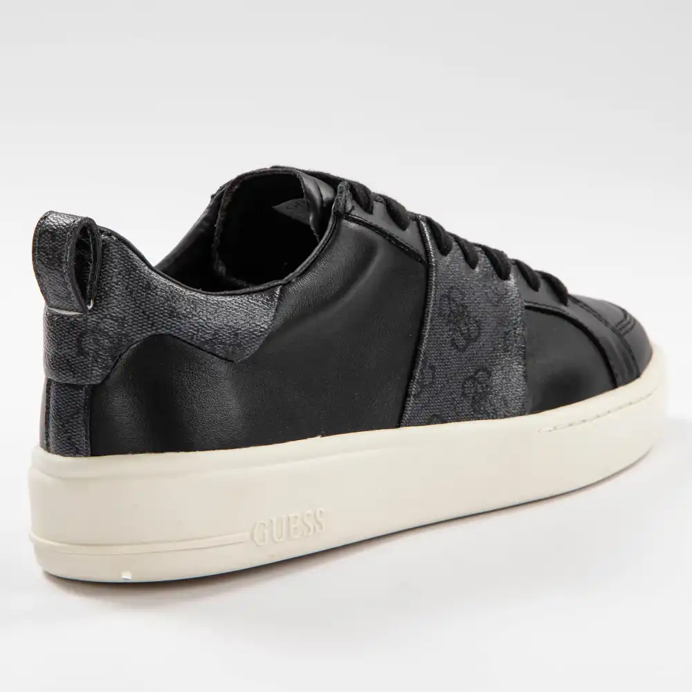 Basket basse homme Guess Verona genuine Noir - ZESHOES Basket basse homme Guess Verona genuine Noir - ZESHOES