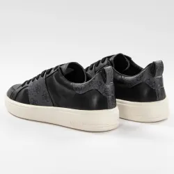 Basket basse homme Guess Verona genuine Noir - ZESHOES Basket basse homme Guess Verona genuine Noir - ZESHOES