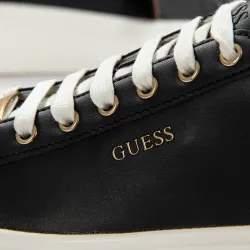 Basket basse femme Guess Salerno Noir - ZESHOES