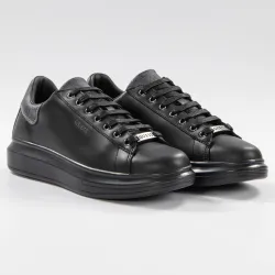Basket basse homme Guess Salerno Noir - ZESHOES