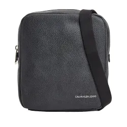 Sac a bandouliere homme Calvin Klein Little logo Noir - ZESHOES Sac a bandouliere homme Calvin Klein Little logo Noir - ZESHOES