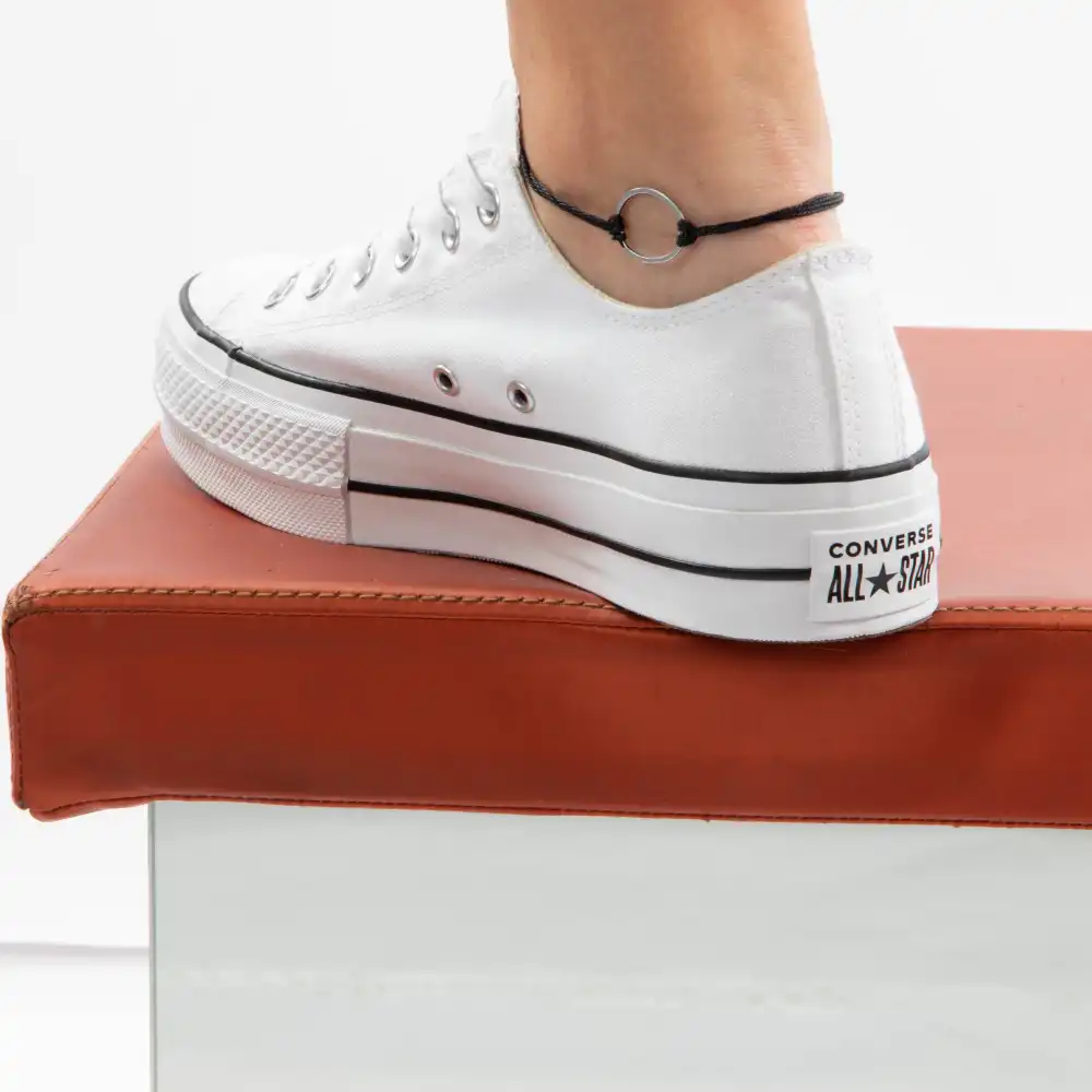 Basket de ville basse femme Converse Classic all star Blanc - ZESHOES Basket de ville basse femme Converse Classic all star Blanc - ZESHOES