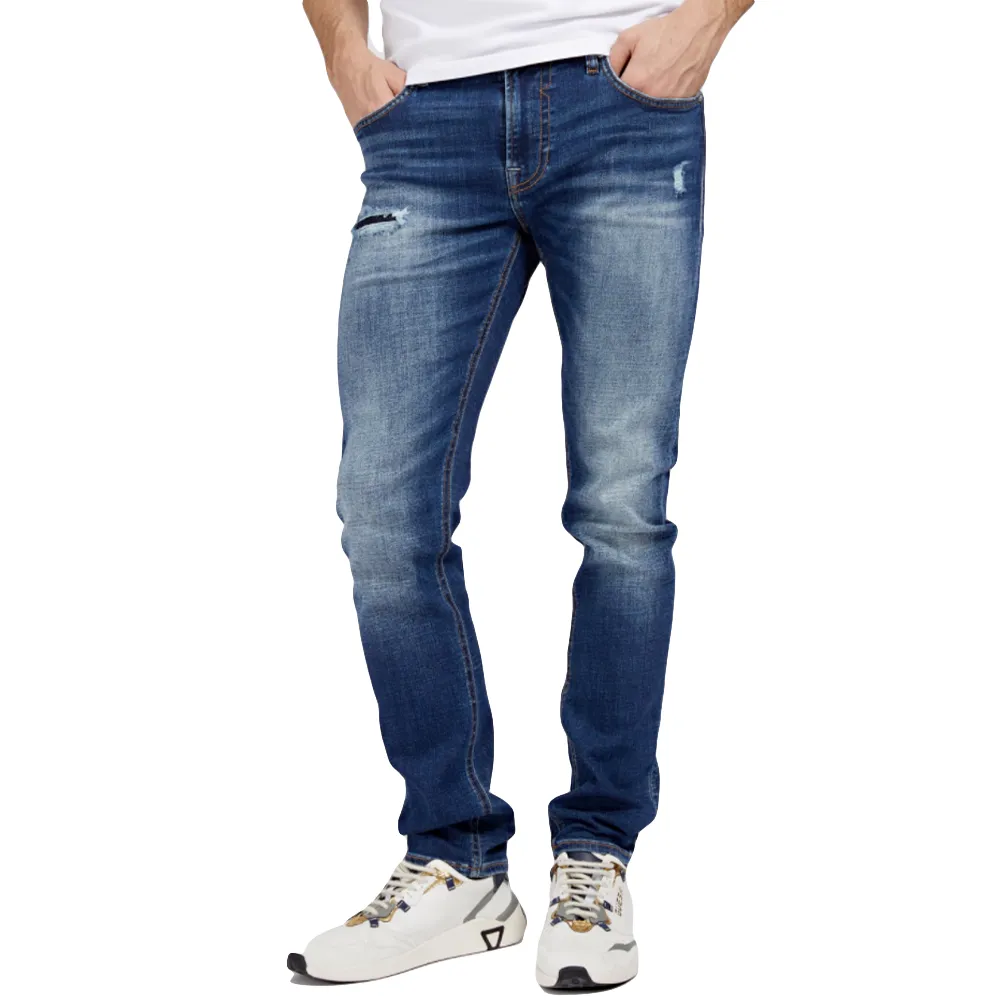 Dark style. Jeans Guess Dark style Homme Jeans Jean. Authentique Vetement de la marque Guess - design streetwear/sportswear de Guess - Guess pour Homm
