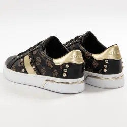 Basket de ville basse femme Guess Dark rubis Noir - ZESHOES