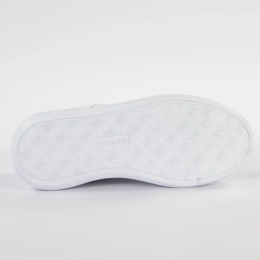 Basket de ville basse femme Guess Brody Blanc - ZESHOES Basket de ville basse femme Guess Brody Blanc - ZESHOES