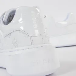 Basket de ville basse femme Guess Brody Blanc - ZESHOES Basket de ville basse femme Guess Brody Blanc - ZESHOES