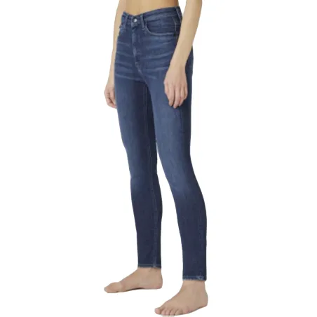 Produits victimes de leur succès Calvin Klein Jeans High rise skinny