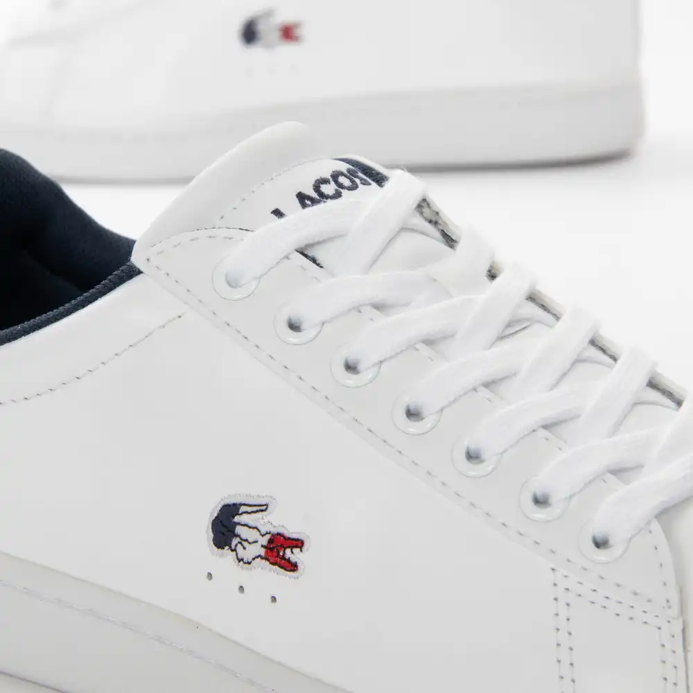 Basket basse femme Lacoste Carnaby evo tri Blanc - ZESHOES Basket basse femme Lacoste Carnaby evo tri Blanc - ZESHOES