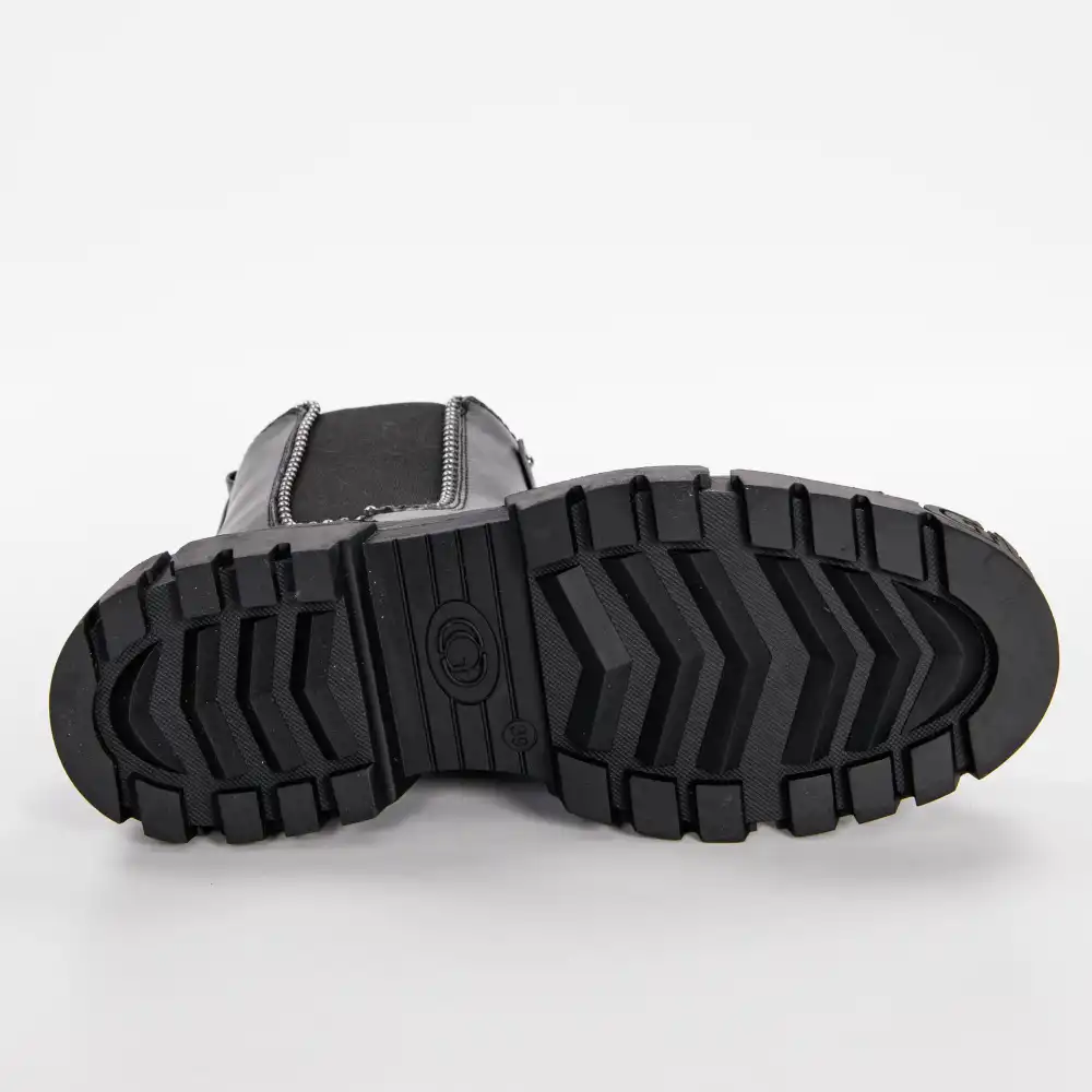 Bottine femme Guess Logo triangle Noir - ZESHOES Bottine femme Guess Logo triangle Noir - ZESHOES