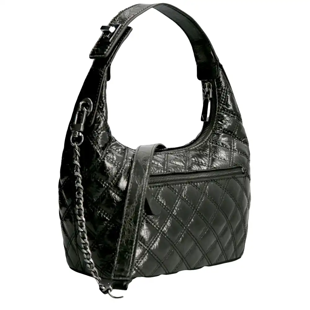 Sac a main femme Guess Cessily patent hobo Noir - ZESHOES Sac a main femme Guess Cessily patent hobo Noir - ZESHOES