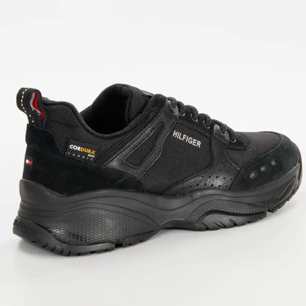 Basket basse homme Tommy Jeans Outdoor sneaker mix runner Noir - ZESHOES Basket basse homme Tommy Jeans Outdoor sneaker mix runner Noir - ZESHOES