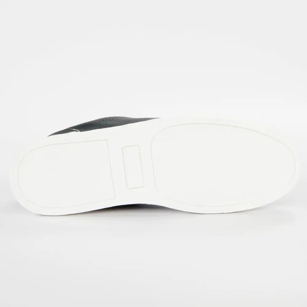 Basket de ville basse homme Levis vernon sport Noir - ZESHOES