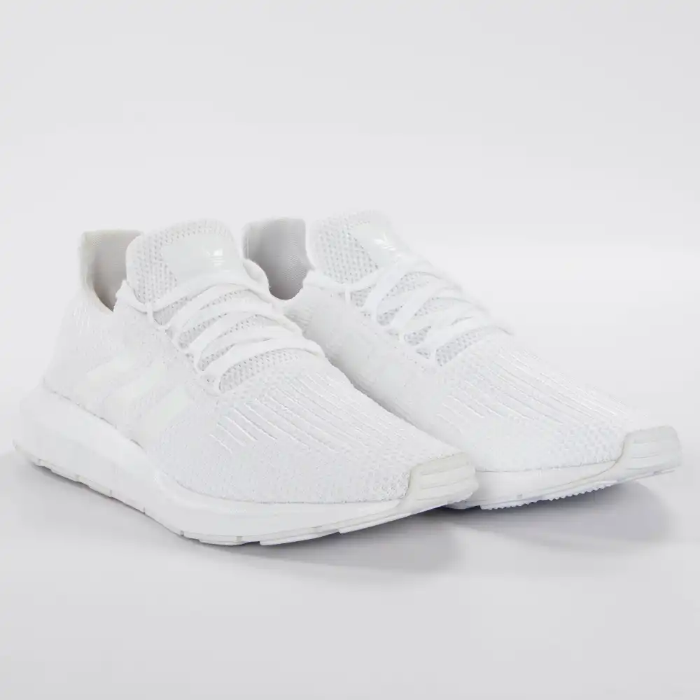 Basket basse homme Adidas Swift run Blanc - ZESHOES