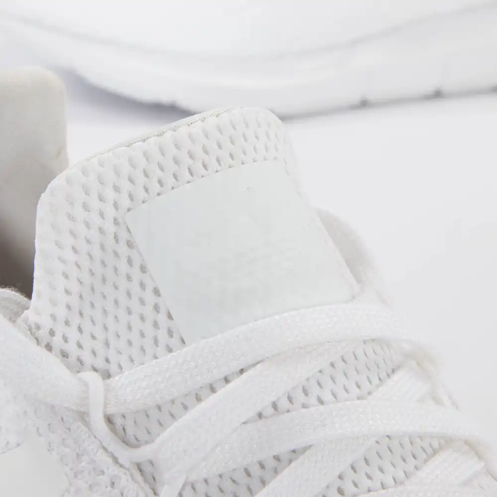 Basket basse homme Adidas Swift run Blanc - ZESHOES Basket basse homme Adidas Swift run Blanc - ZESHOES