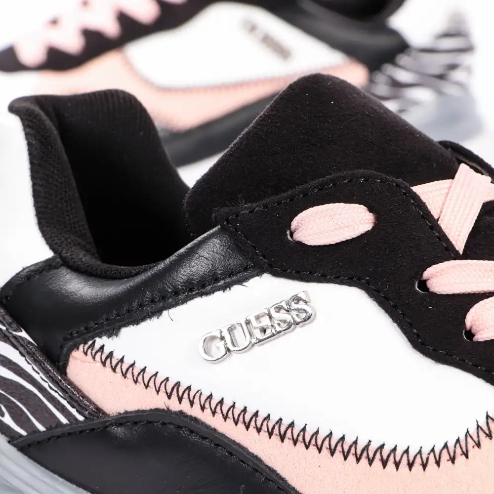 Pink zebre Guess - 4 Pink zebre Guess - 4