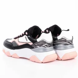 Pink zebre Guess - 7 Pink zebre Guess - 7