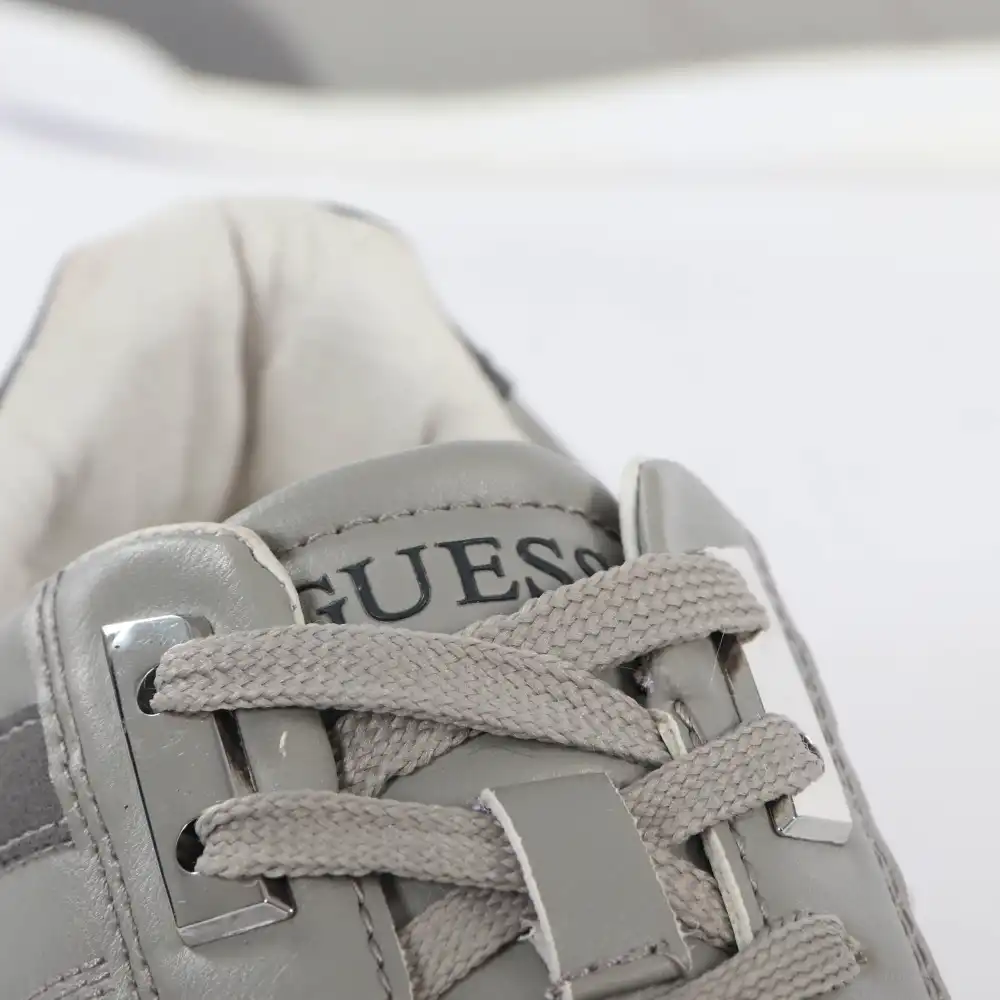 Basket basse homme Guess casual Gris - ZESHOES