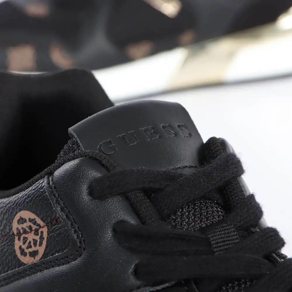 Maybel Guess - 5 Maybel Guess - 5