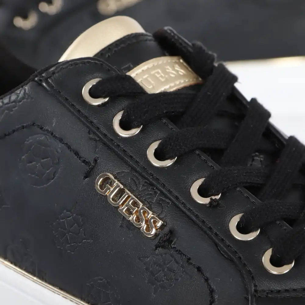 Beckie debossed 4g logo sneaker Guess - 3