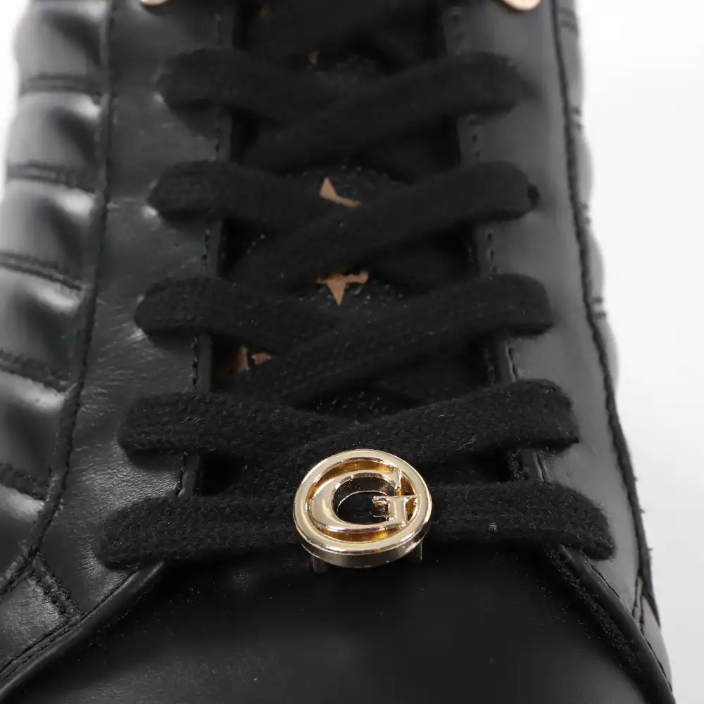 Racheel Guess - 5 Racheel Guess - 5