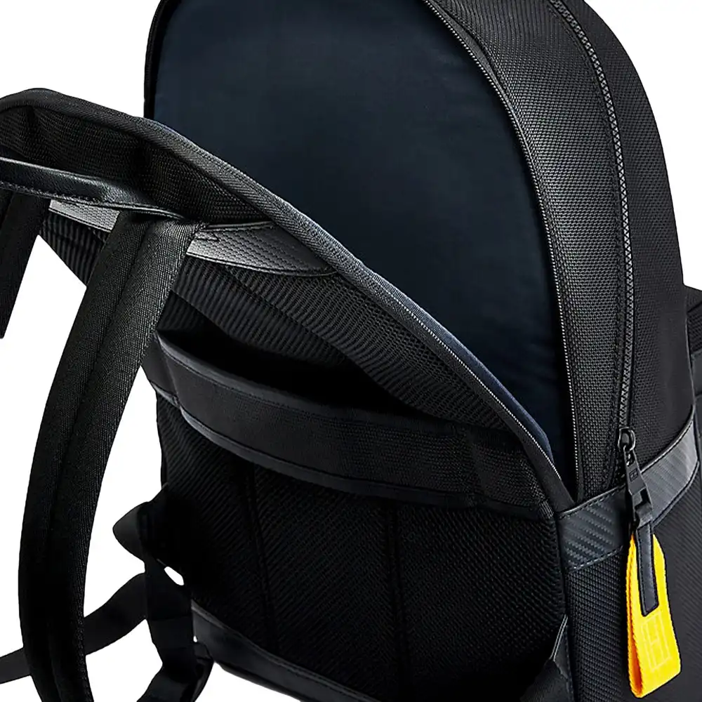 Sac à dos homme Tommy Jeans Elevated Noir - ZESHOES Sac à dos homme Tommy Jeans Elevated Noir - ZESHOES