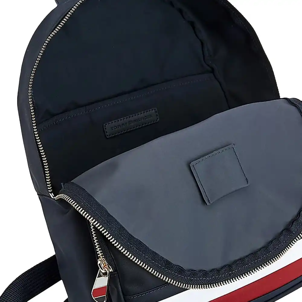 Sac à dos homme Tommy Jeans Logo plaque monogramme Bleu - ZESHOES Sac à dos homme Tommy Jeans Logo plaque monogramme Bleu - ZESHOES