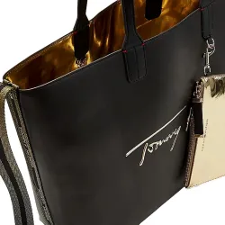 Sac a main femme Tommy Jeans Cabas iconic logo signature Noir - ZESHOES Sac a main femme Tommy Jeans Cabas iconic logo signature Noir - ZESHOES