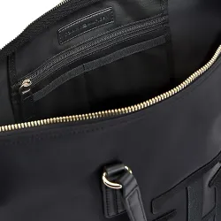 Sac a main femme Tommy Jeans Logo monogramme brodé Noir - ZESHOES Sac a main femme Tommy Jeans Logo monogramme brodé Noir - ZESHOES