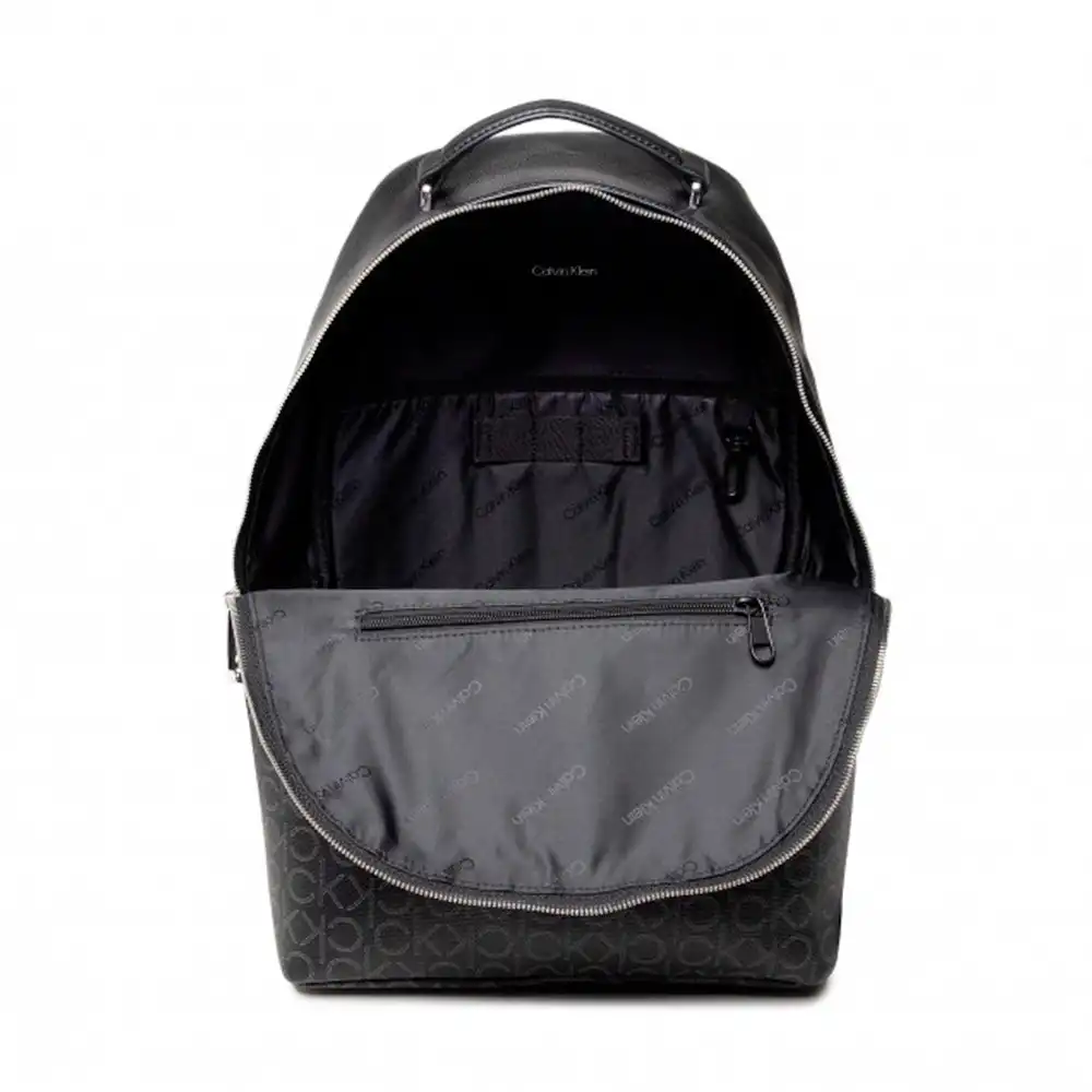 Sac à dos homme Calvin Klein Minimalism round Bp mono Noir - ZESHOES Sac à dos homme Calvin Klein Minimalism round Bp mono Noir - ZESHOES