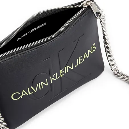 Produits victimes de leur succès Calvin Klein Noir Logo en relief