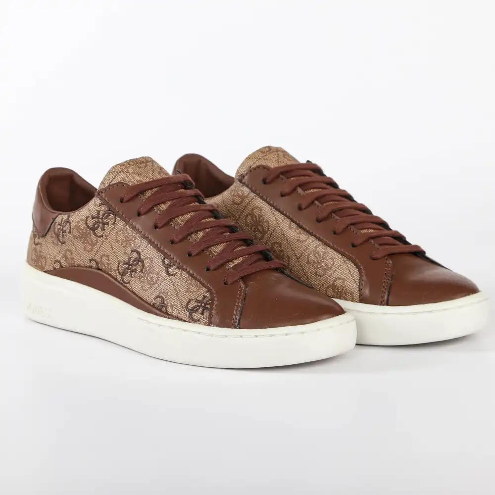 Basket de ville basse homme Guess Verona logo 4g Marron - ZESHOES