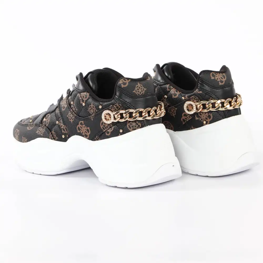 Basket basse femme Guess jenfall Marron - ZESHOES Basket basse femme Guess jenfall Marron - ZESHOES