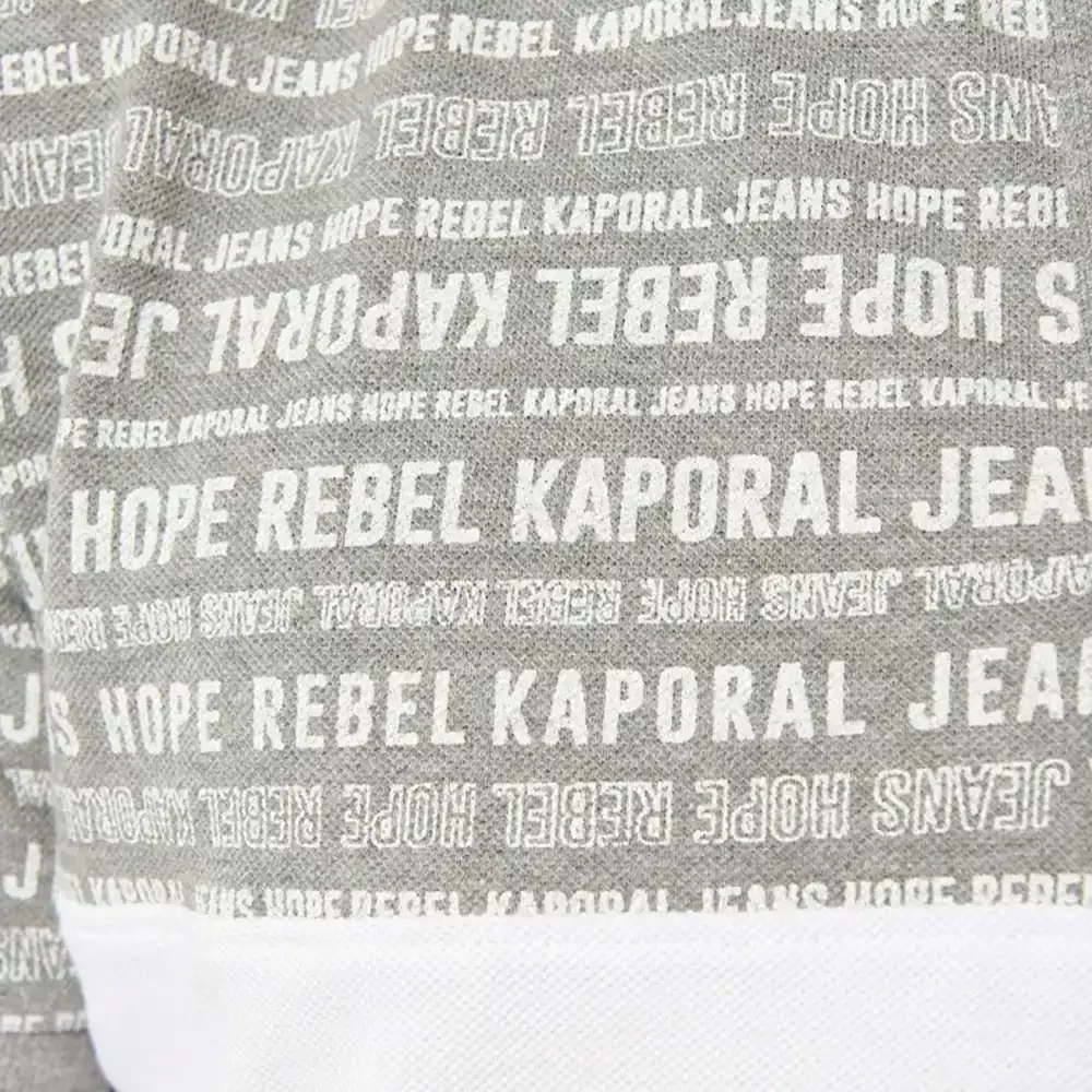 Cade Kaporal - 3 Cade Kaporal - 3